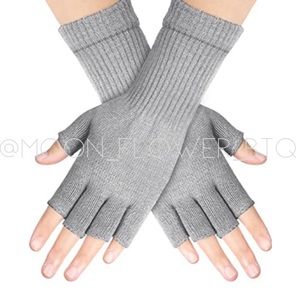 Light Gray Fingerless Gloves | Stretchy Knit Wrist Warmers Winter